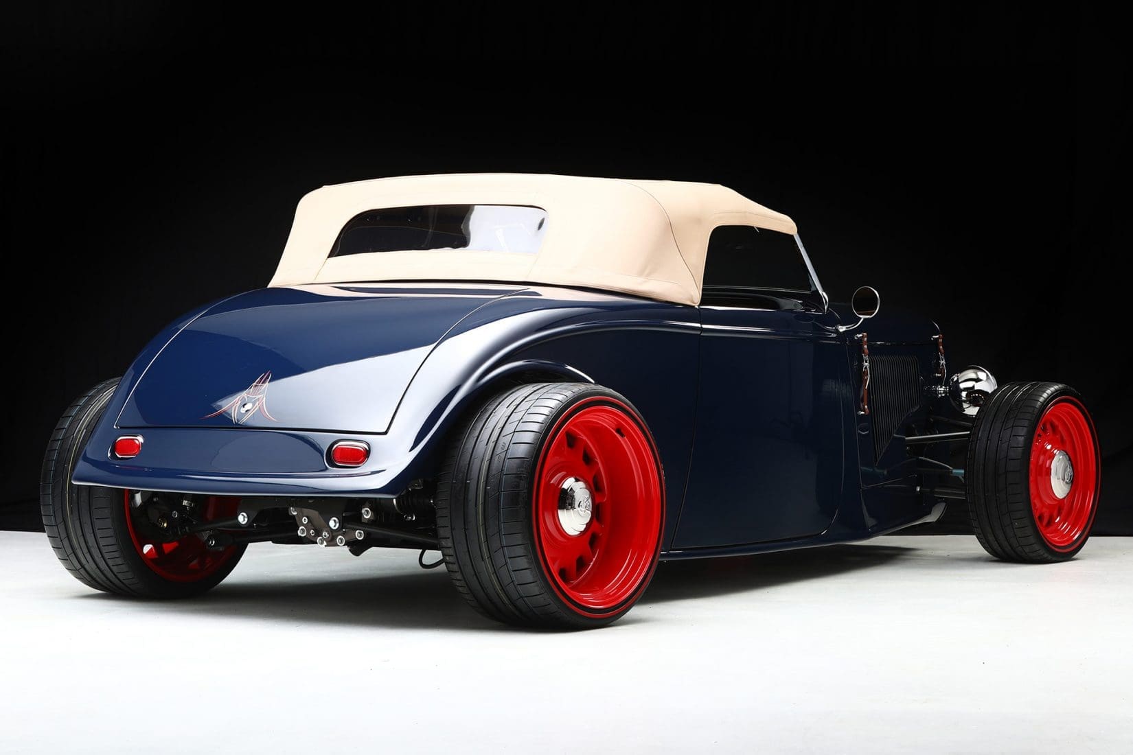 2nd Generation '33 Hot Rod with Revised Nose - Factory Five Racing